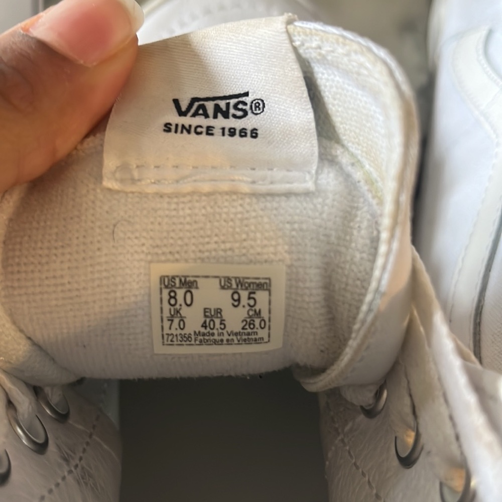 Vans Hightops - image 4